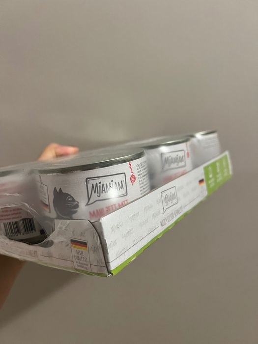 Karma mjam mjam 6x 200 g  sercami