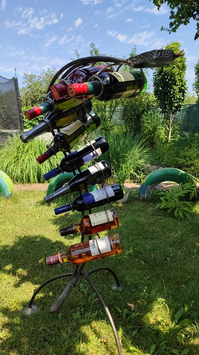 Стойка кованая  для вина