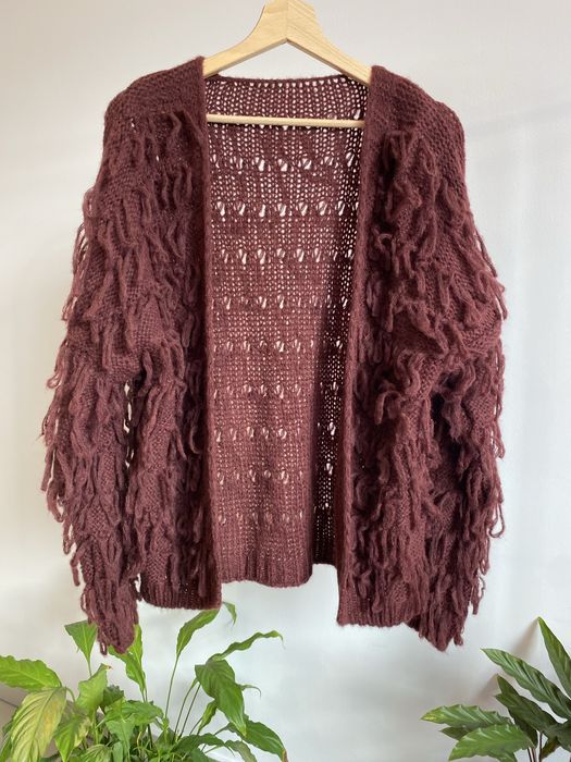 kardigan sweter z frędzlami supełkami bordowy boho wełna