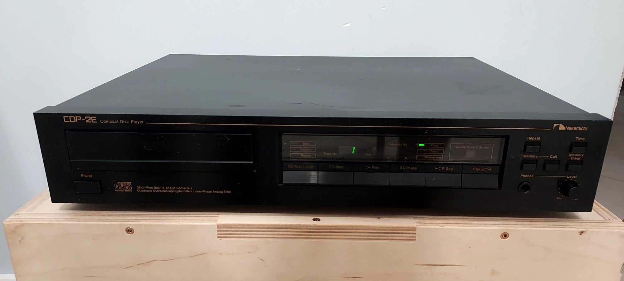 Odtwarzacz CD Nakamichi CDP-2E TDA 1541A