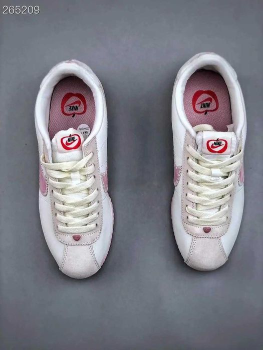 кросівки Nike Cortez