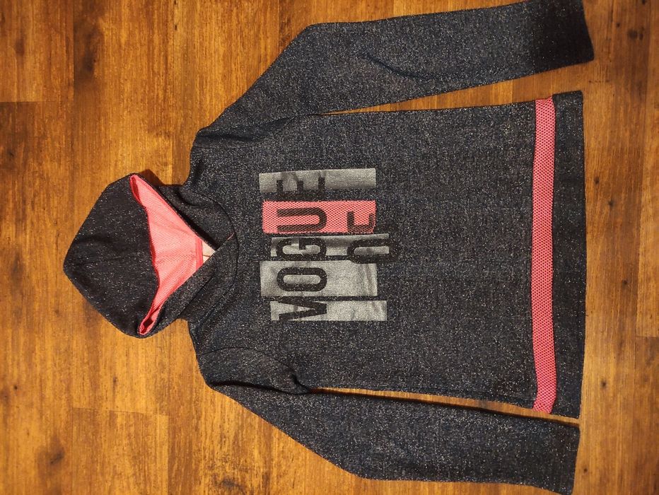 Свитер на девочку