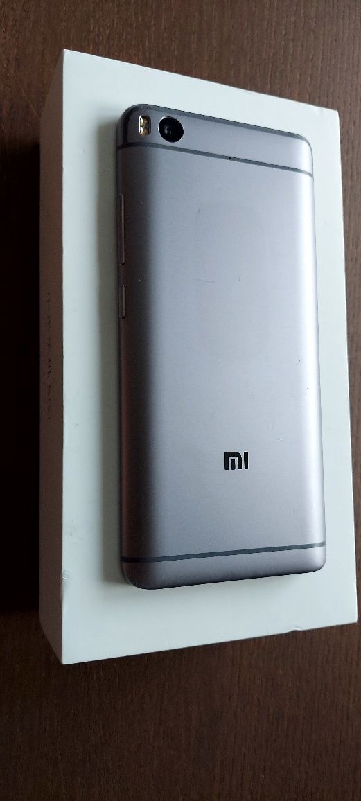 Telefon Xiaomi mi5s