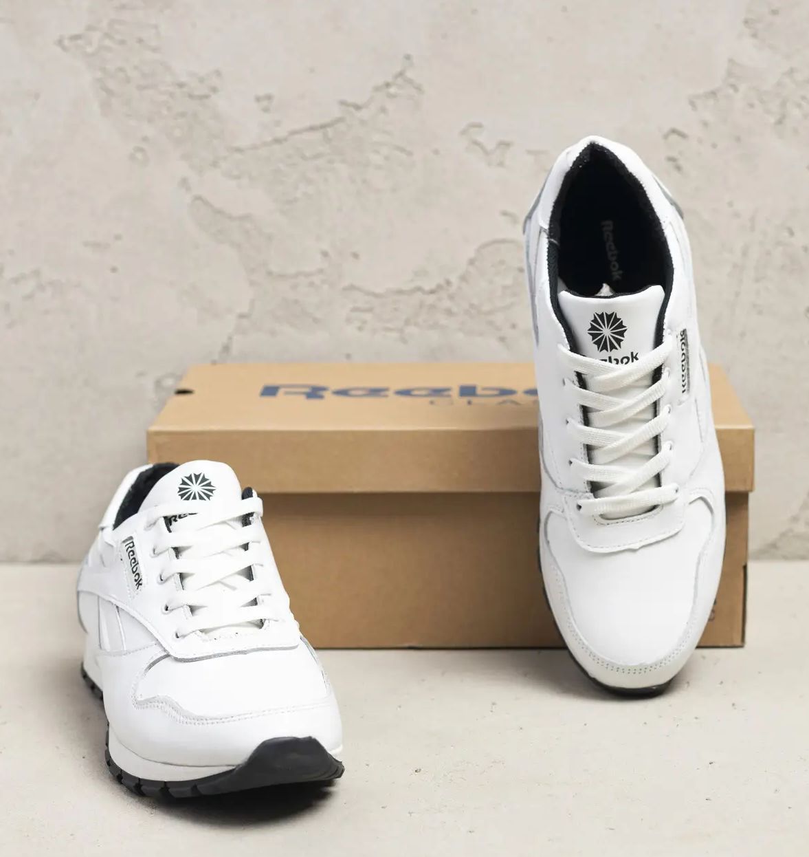 Кроссовки белые кожаные мужские reebok, повсякденні кросівки білі