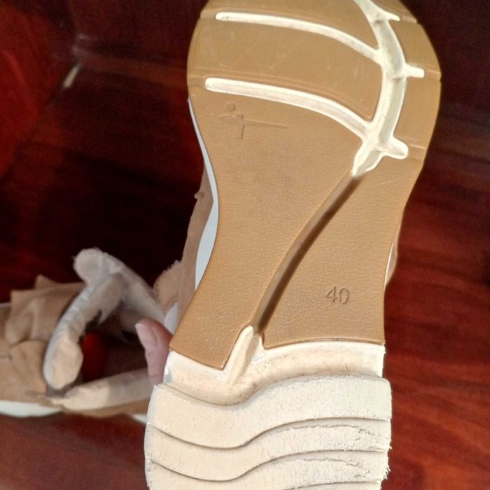 Ботинки осінні 40р