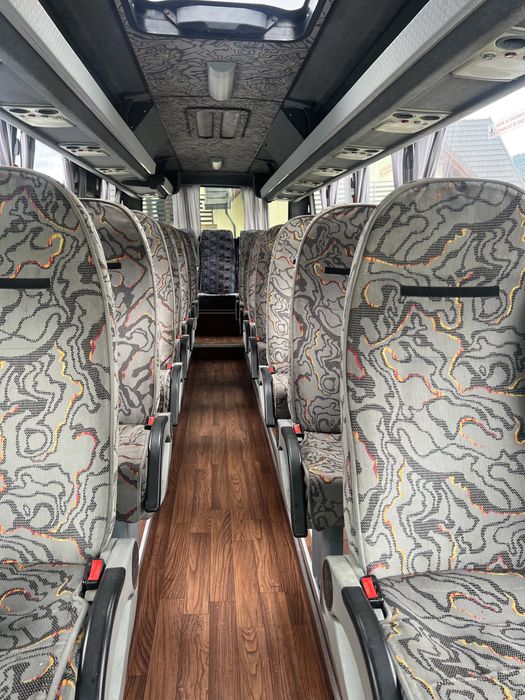 Przewóz osób wycieczki przewozy pracownicze wesela lotniska