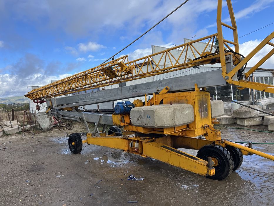 Grua hidraulica seminova