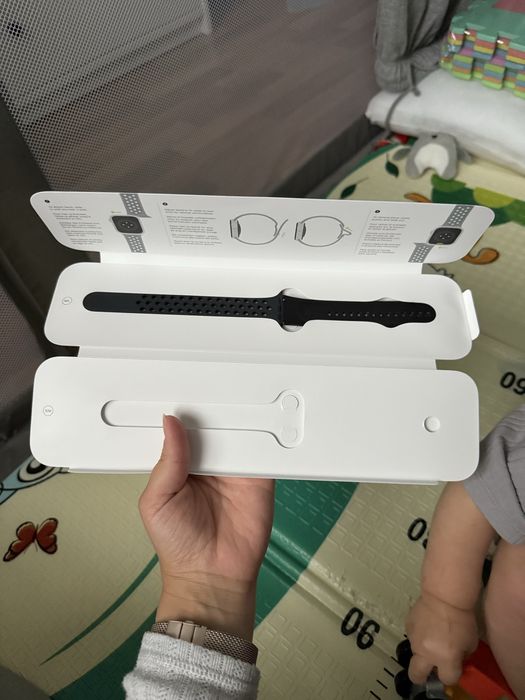 Годинник Apple watch Nike SE 44 mm