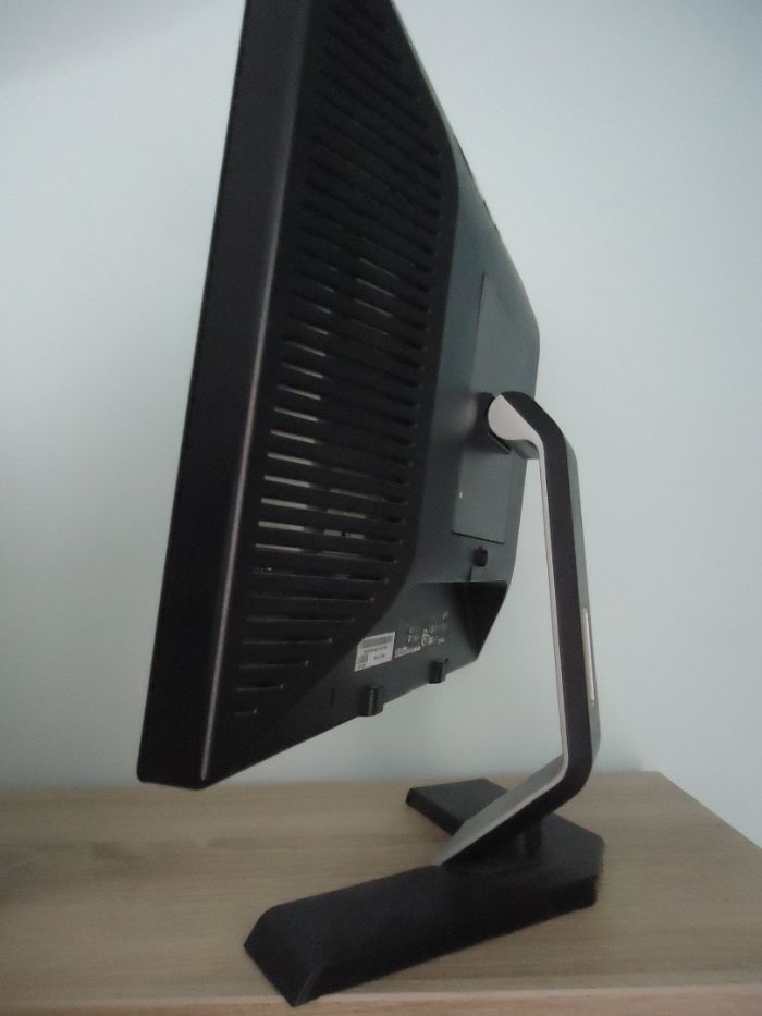 Монітор робочий Dell