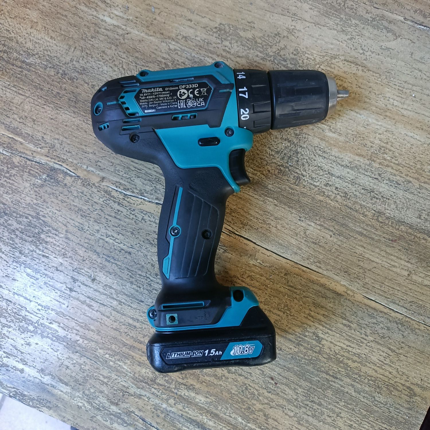 Makita 10,8-12V Wkrętarka DF 333D+Bateria Zestaw BDB