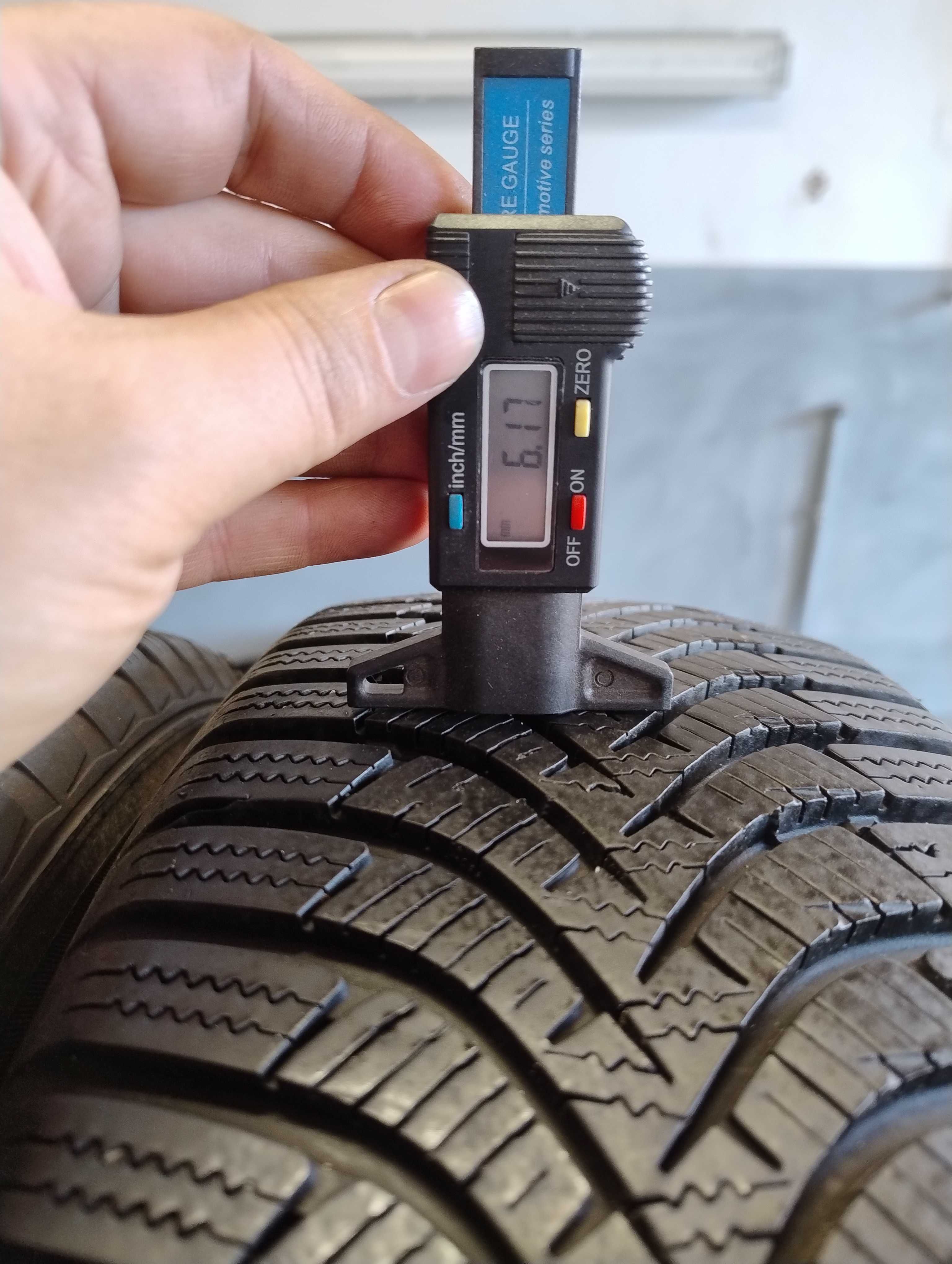 Hankook 185/60/15 Para Zima 21r.