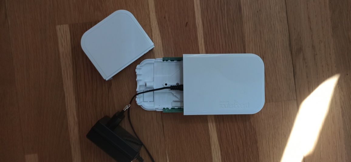 Mikrotik wAP LTE kit R11e-LTE router modem ruter