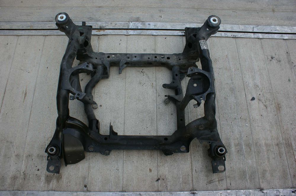 Mercedes ML W166 GLE W292 Sanki Wózek Belka Zawieszenia Przód Proste