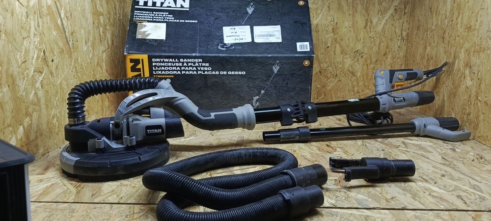 Żyrafa- szlifierka do gipsu titan ttb625sdr