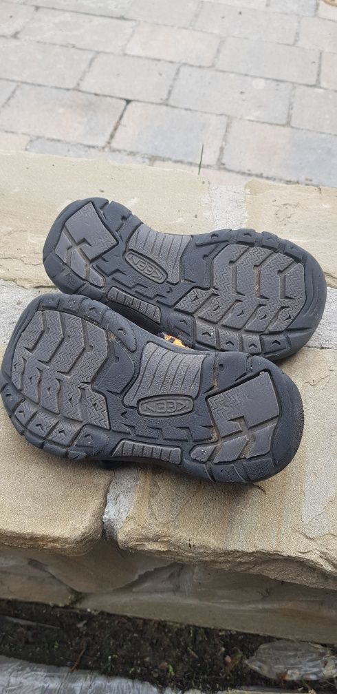 Sandały keen newport 30