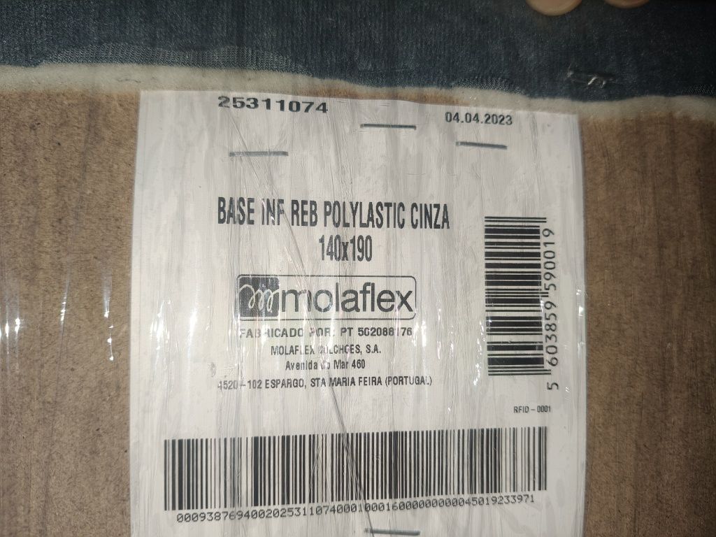 MOLAFLEX :  Cabeceira + Cama c/ arrumação 140x190