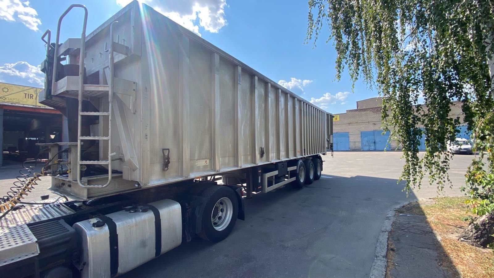 Напівпричіп-зерновоз Benalu TX 2001 TX 39