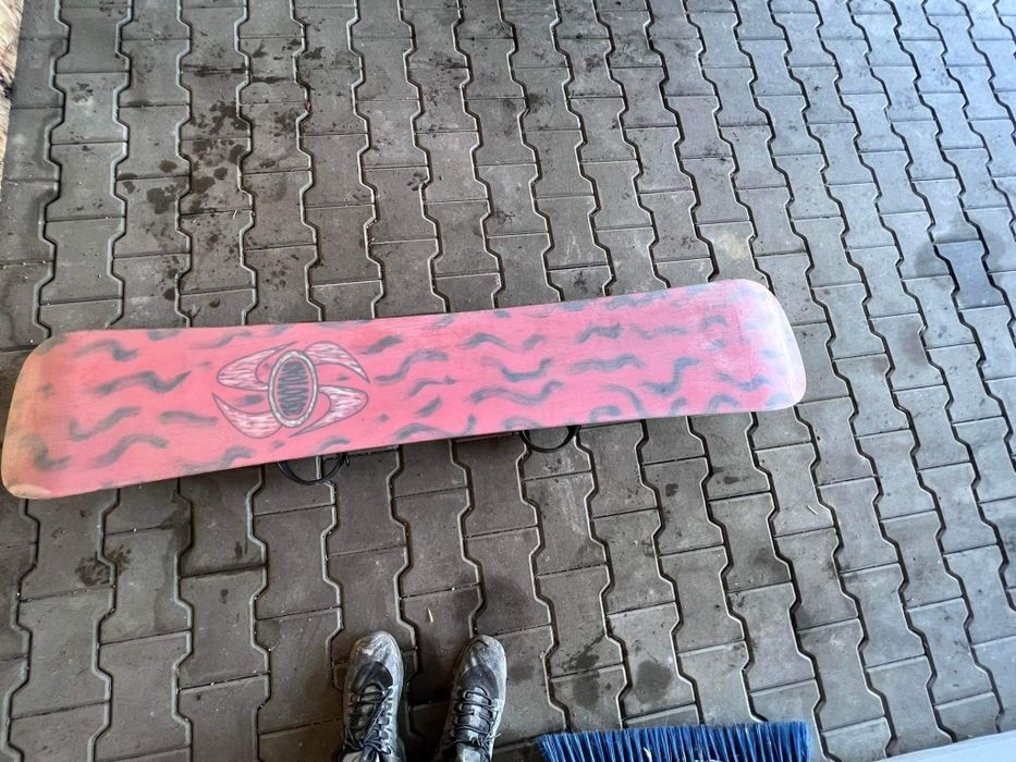 2 deski snowboardowe