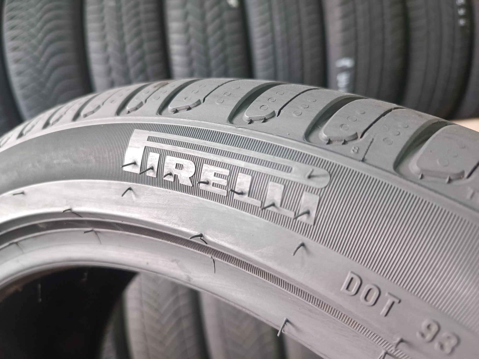 Літні шини PIRELLI 215/45 R18 резина Р18