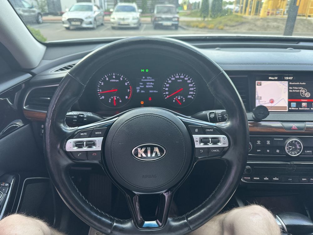Продам Kia K7 3.0 газ 2016 рік в хорошому стані!