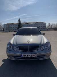 Mercedes-Benz E-Class 2004