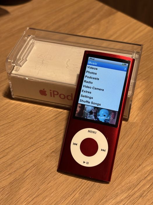 iPod Nano 5. gen (Product) RED + słuchawki + oryg. pudełko