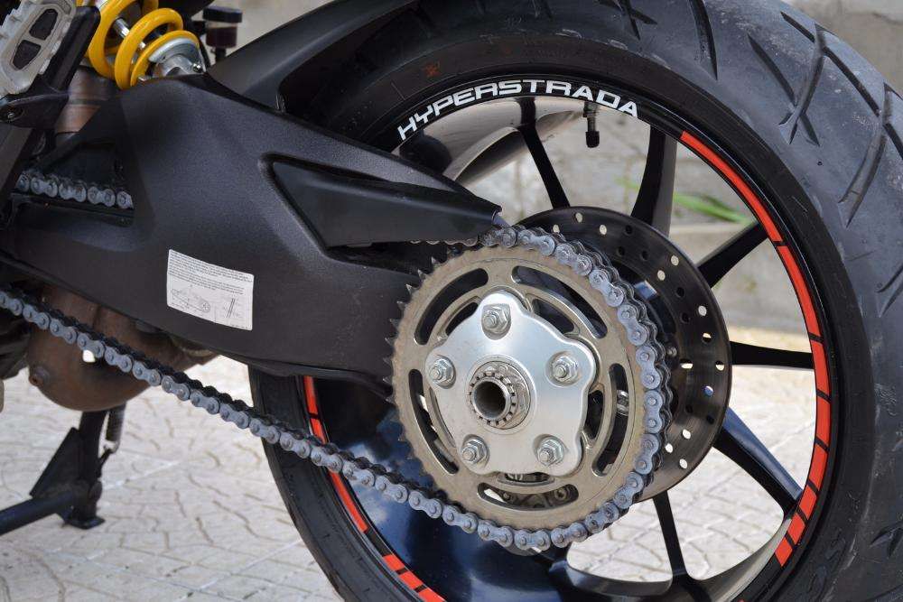 Ducati Hyperstrada 821