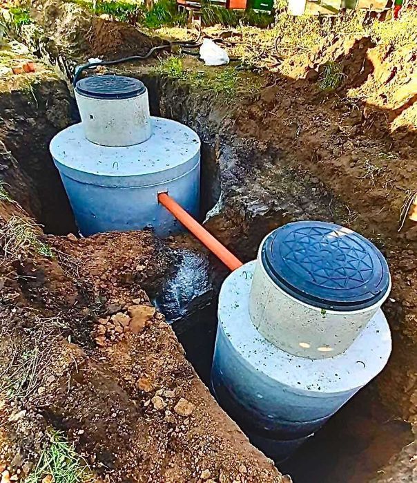 Бетонні круги кільця залізобетонні Септик під ключ квадратиКаналізація