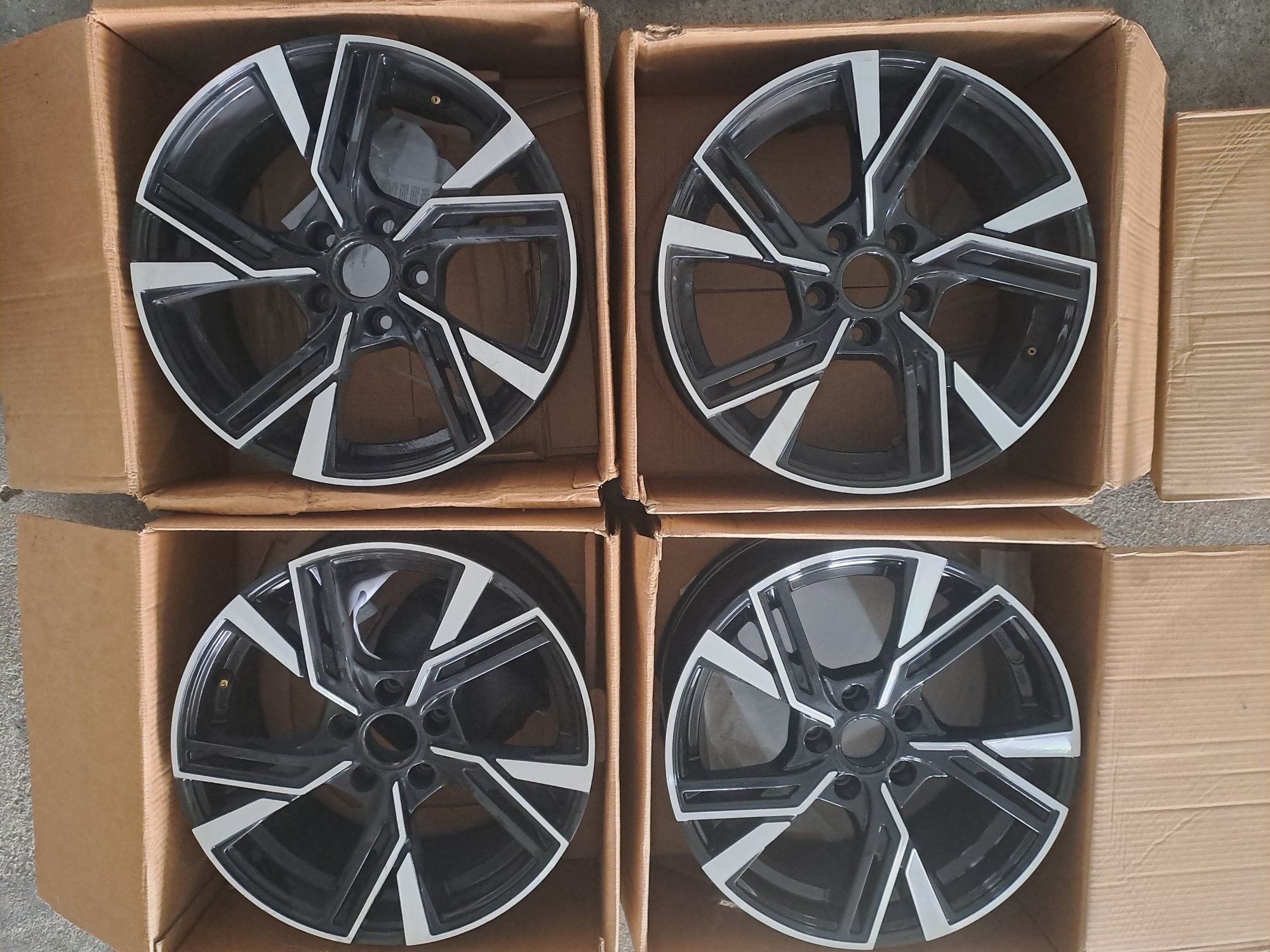 4x Jantes 17 Audi A3