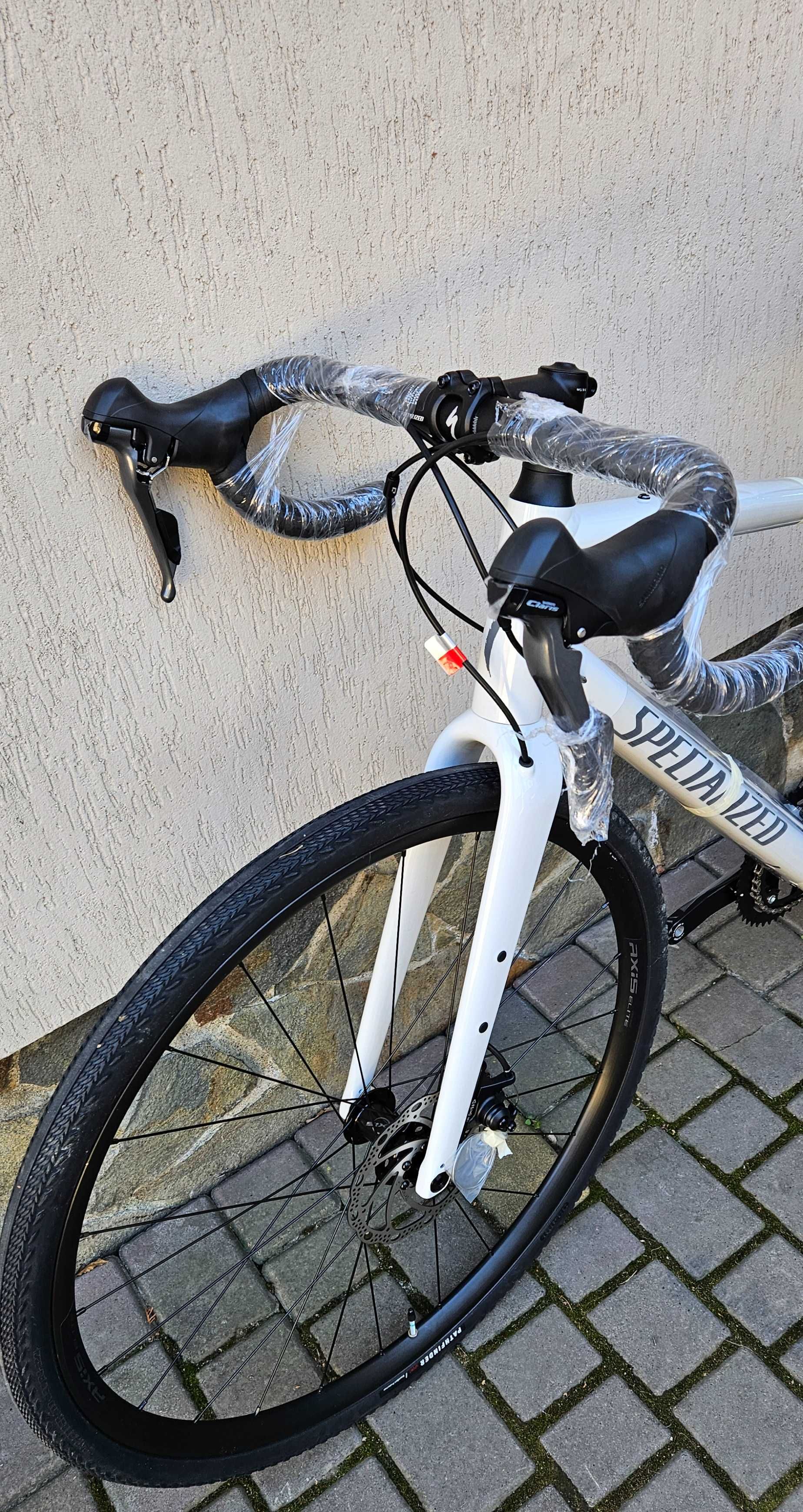 Specialized DIVERGE E5 COMP. 2025року. 49, 52, 54.