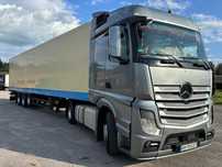Вантажівка Mercedes-Benz Actros