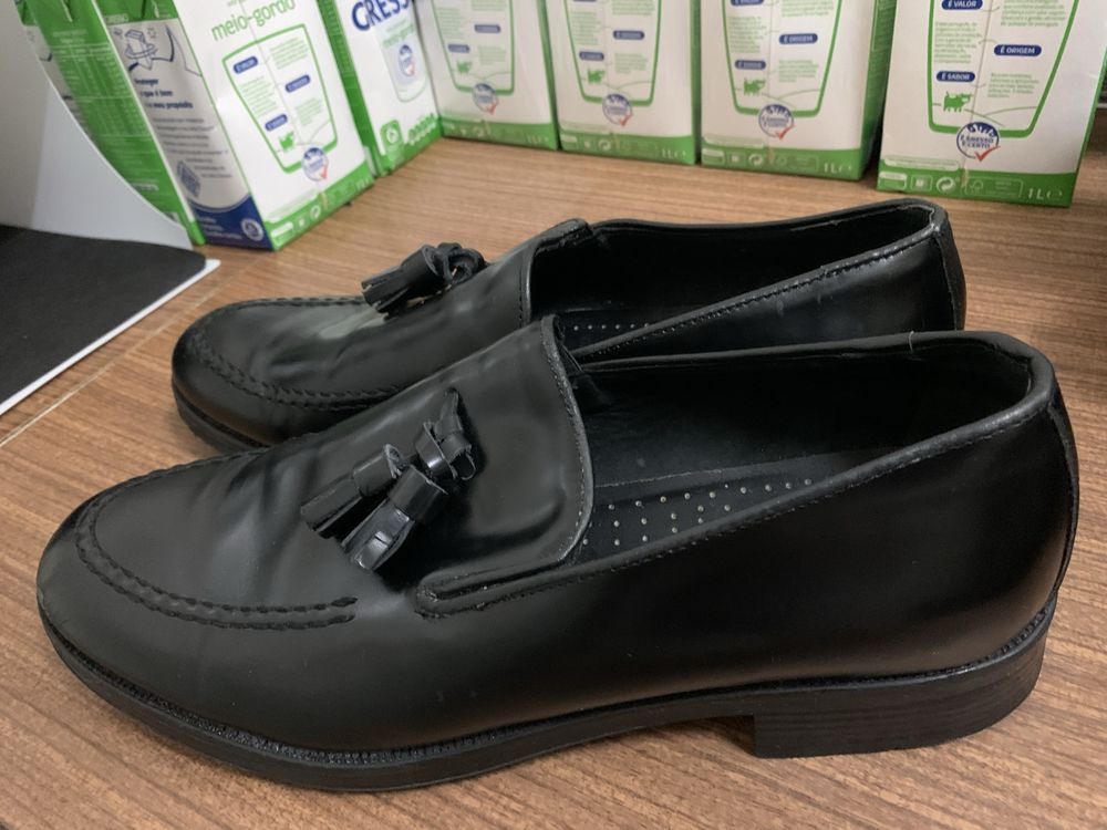 Sapatos classicos de alta qualidade
