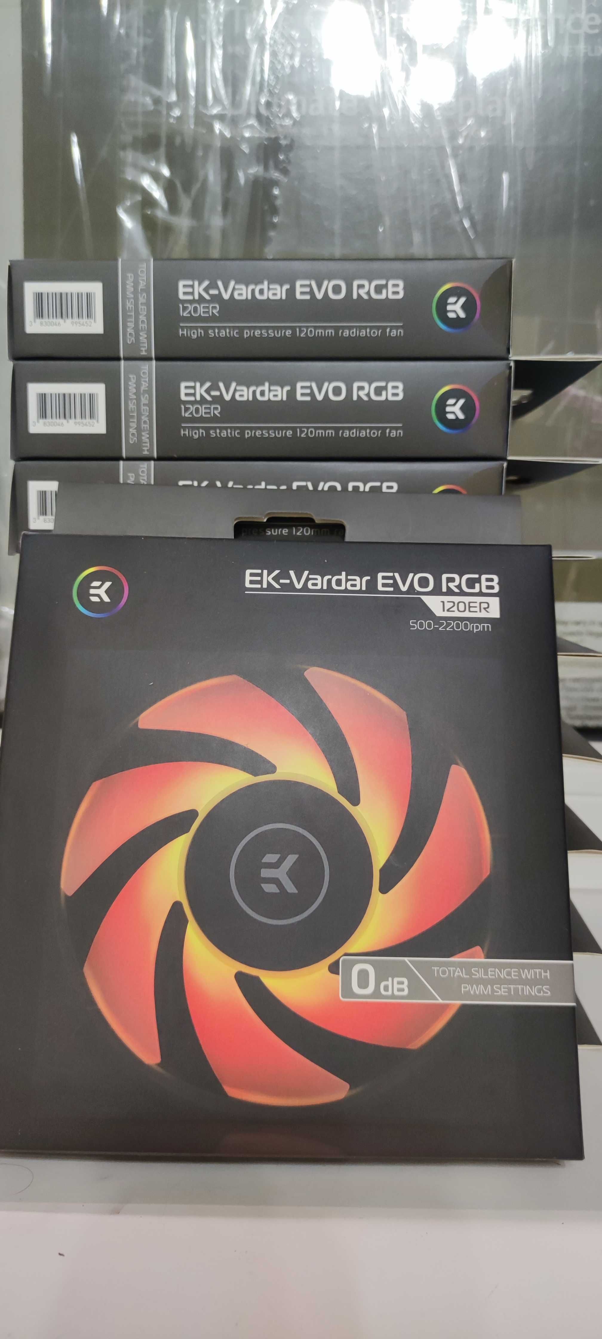 EK - Vardar EVO 120ER RGB. Вентиляторы, кулер 120 мм, СЖО.