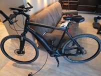 Cube Cross Hybrid One 400    2018r rower elektryczny