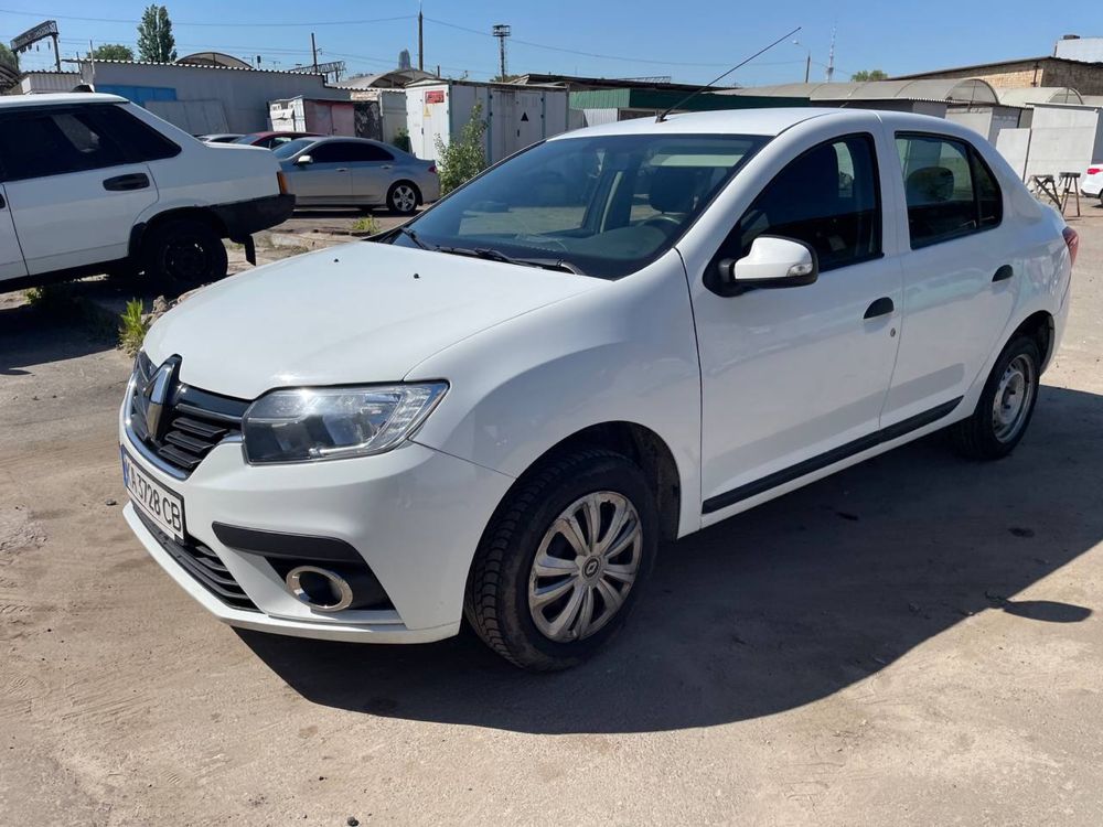 Renault Logan 1.5d 2017 230к км