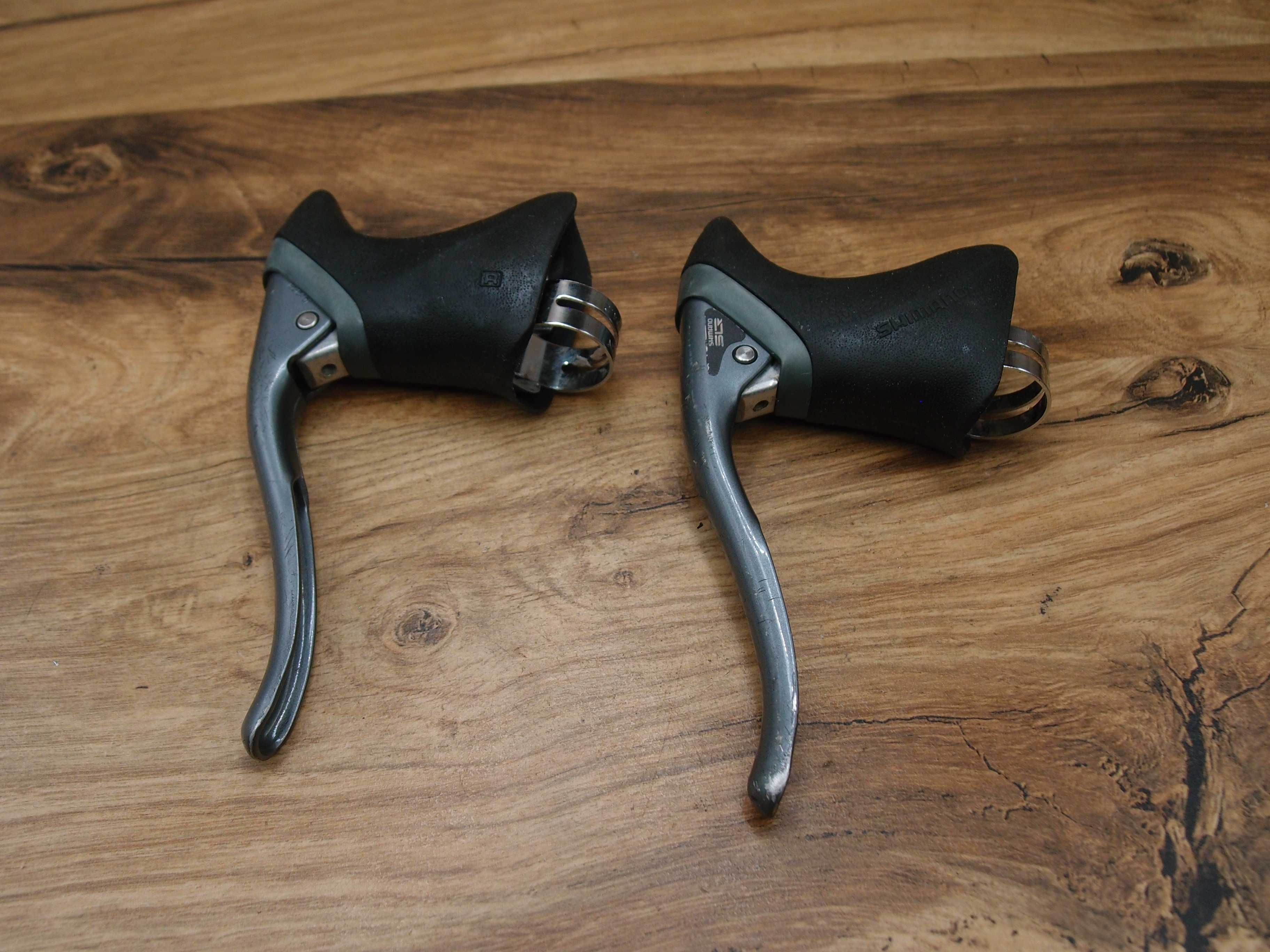 klamki hamulcowe Shimano 600 Tri Colore Areo BL-6401