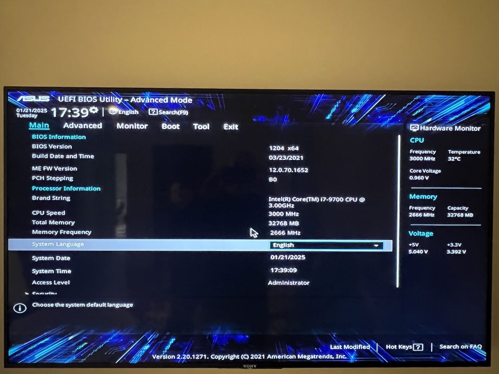 Asus mini pc 32 gb ram intel 7 -9700 ssd
