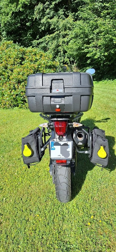 Triumph Tiger 800
