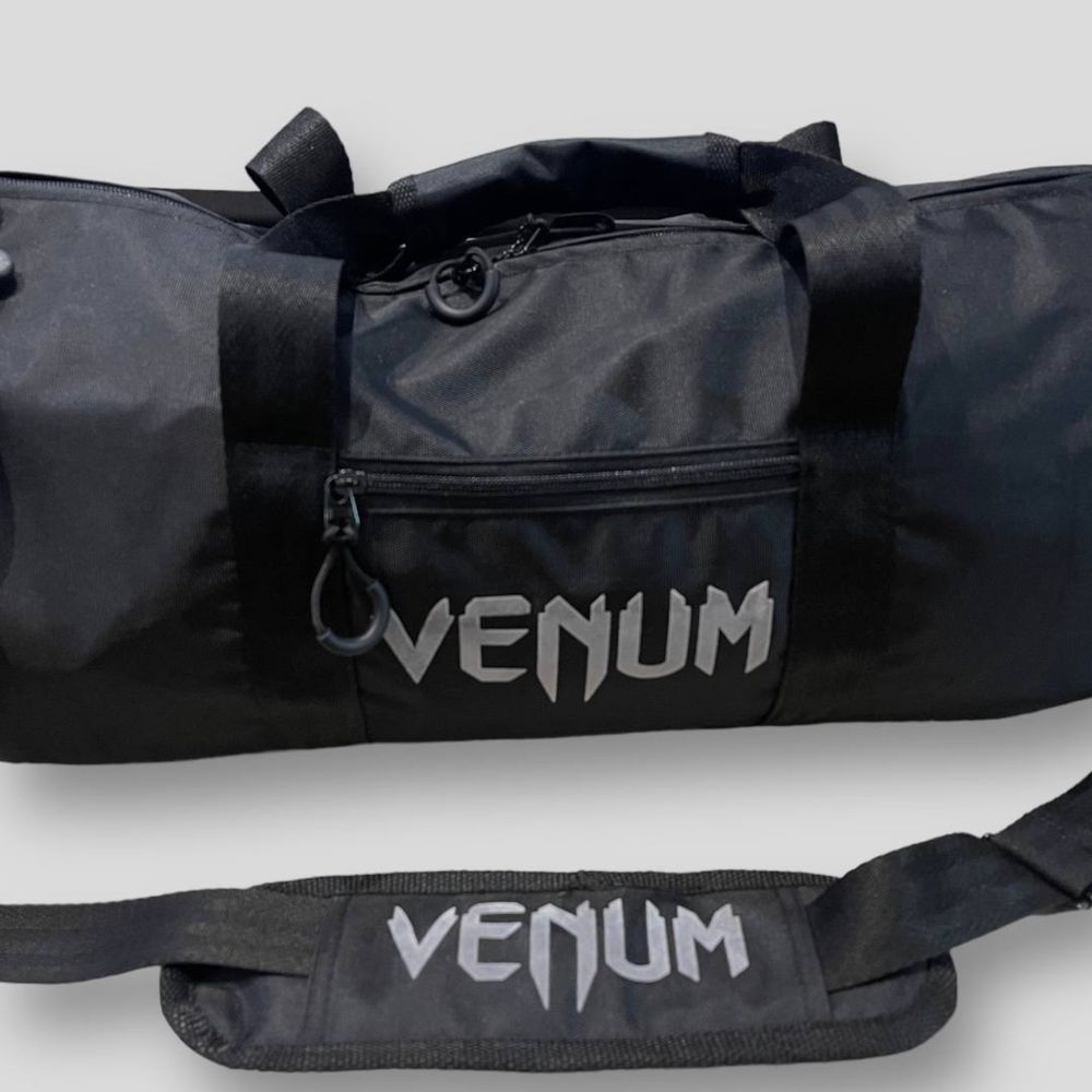 Спортивна сумка Venum Tubus size M