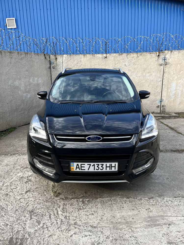 Продам Ford Kuga 2013