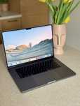 Apple MacBook Pro 16 M1 Pro 16GB ram 512GB Space Gray kondycja 100%