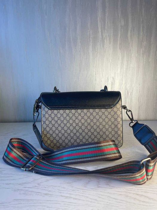 Сумка коричнева з принтом