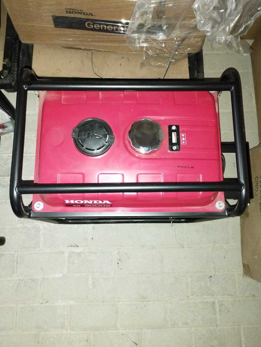 Генератор HONDA ( Brava ) EB 3000 S В НАЯВНОСТІ