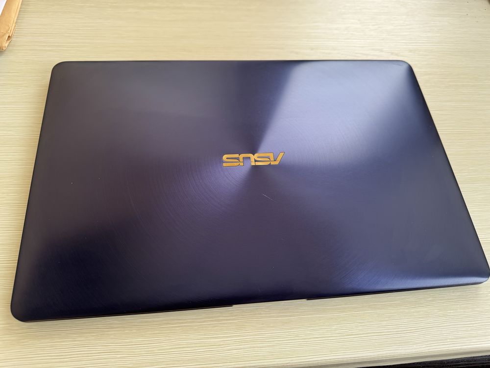 Продам Asus zenbook 3 deluxe ux3490u