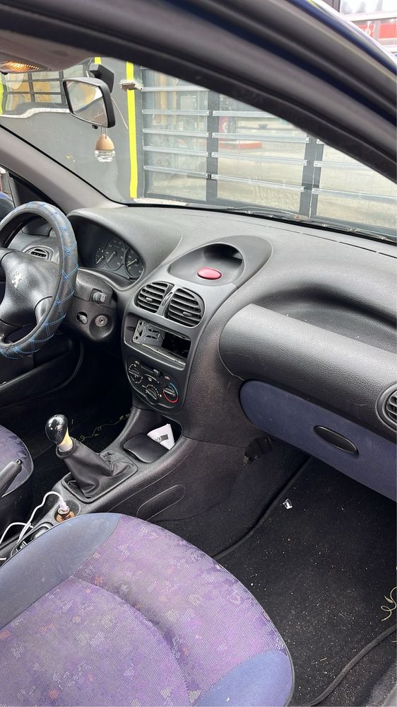 Peugeot 206 ano 2000