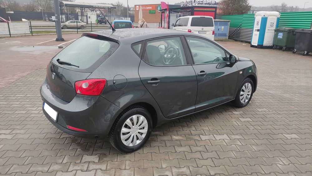 Seat Ibiza 1.4 86 KM LPG 2010r. 5 drzwi