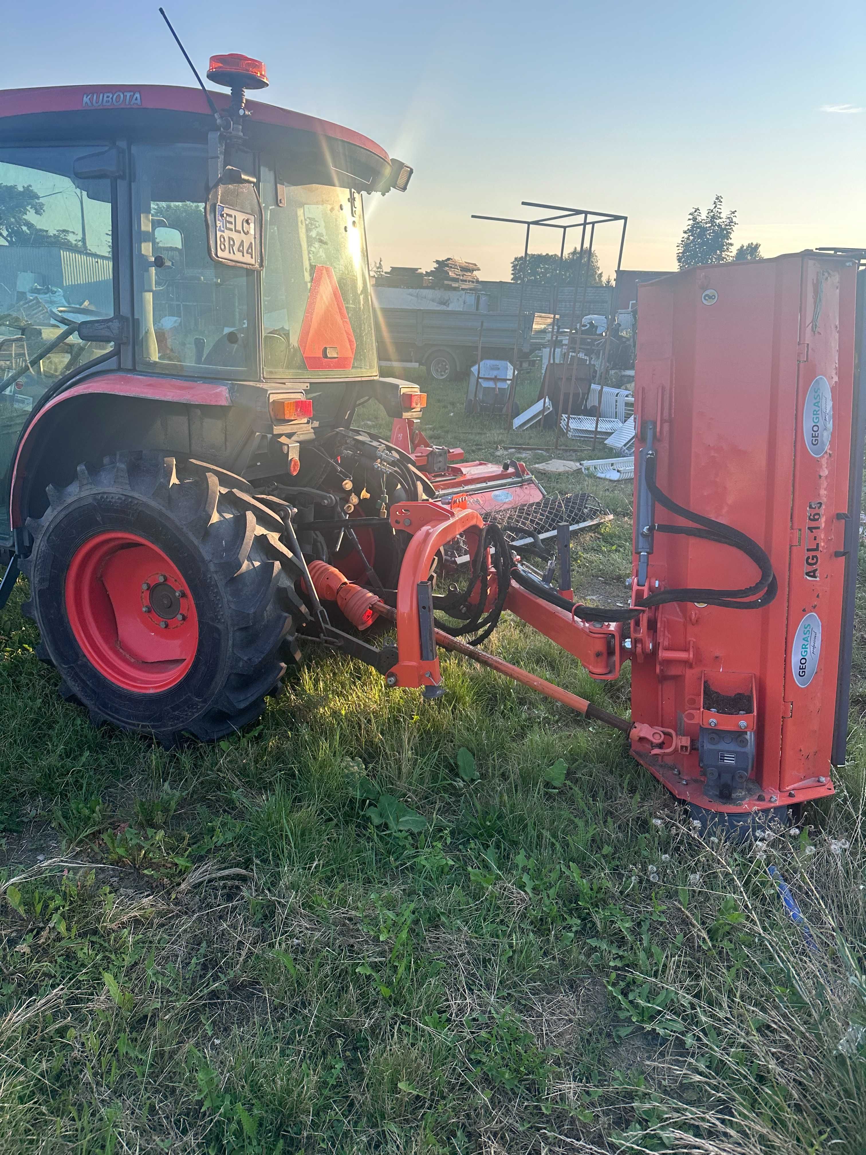 Traktor ogr  Kubota L4240 4/4 2013r z kosi i gle  z TUZ I Wom +rębak