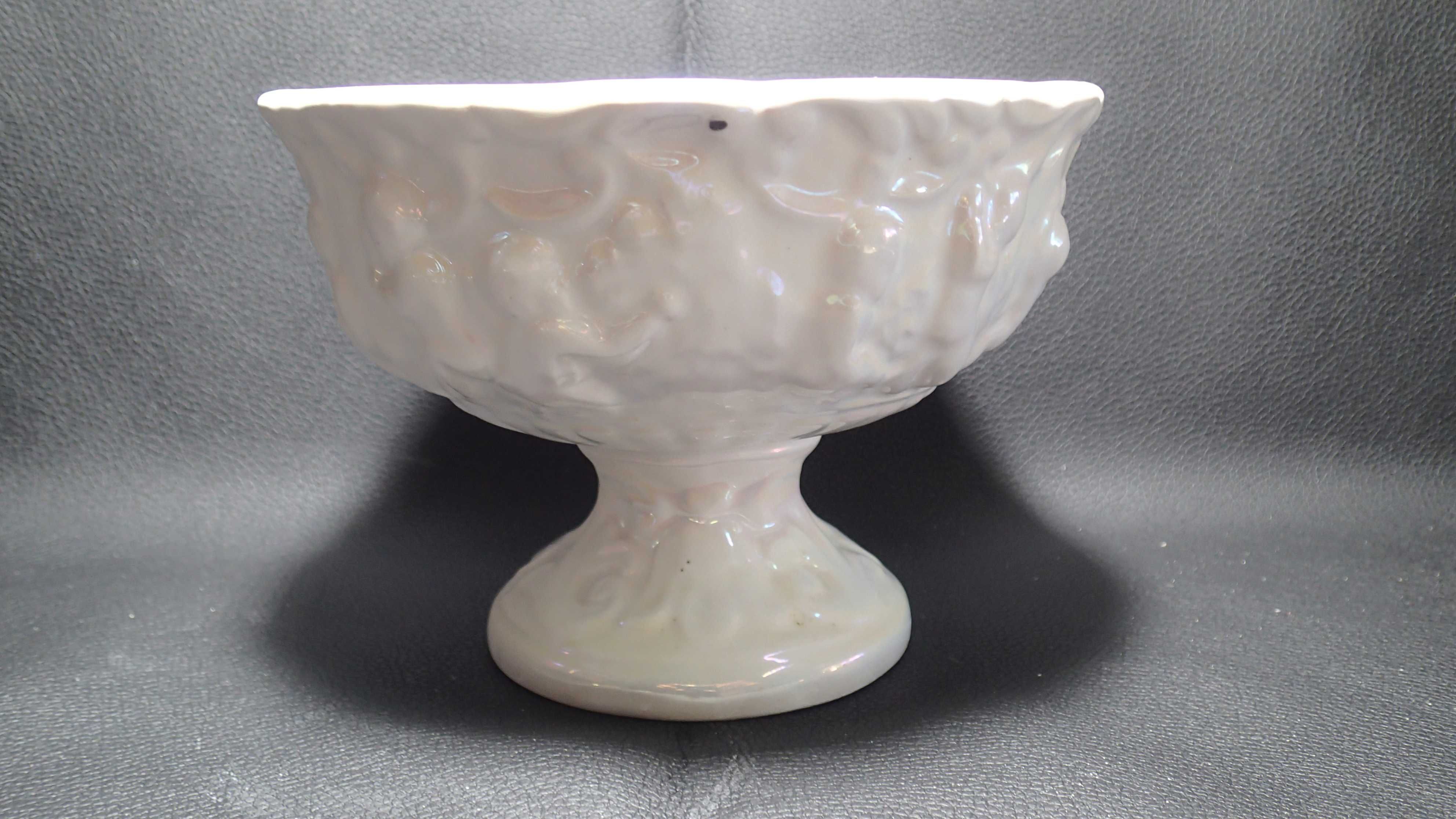 Taça em cerâmica de Alcobaça