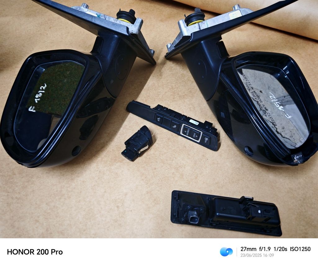 Цена за пару Зеркало BMW X5 f15 с повторителем и отверстиями под 360