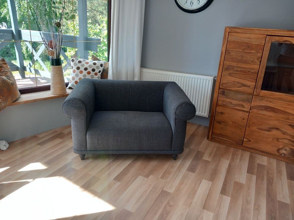 Mini sofa/ Fotel 1,5 os. - 60% ceny VISKAFORS z Ikea  
Fotel 1